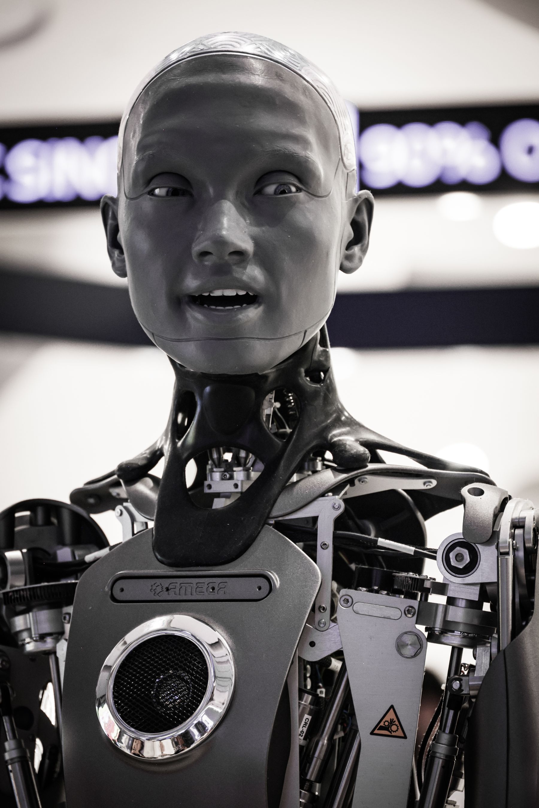 Humanoider Roboter als Symbol für Physical AI und Robotergedächtnis