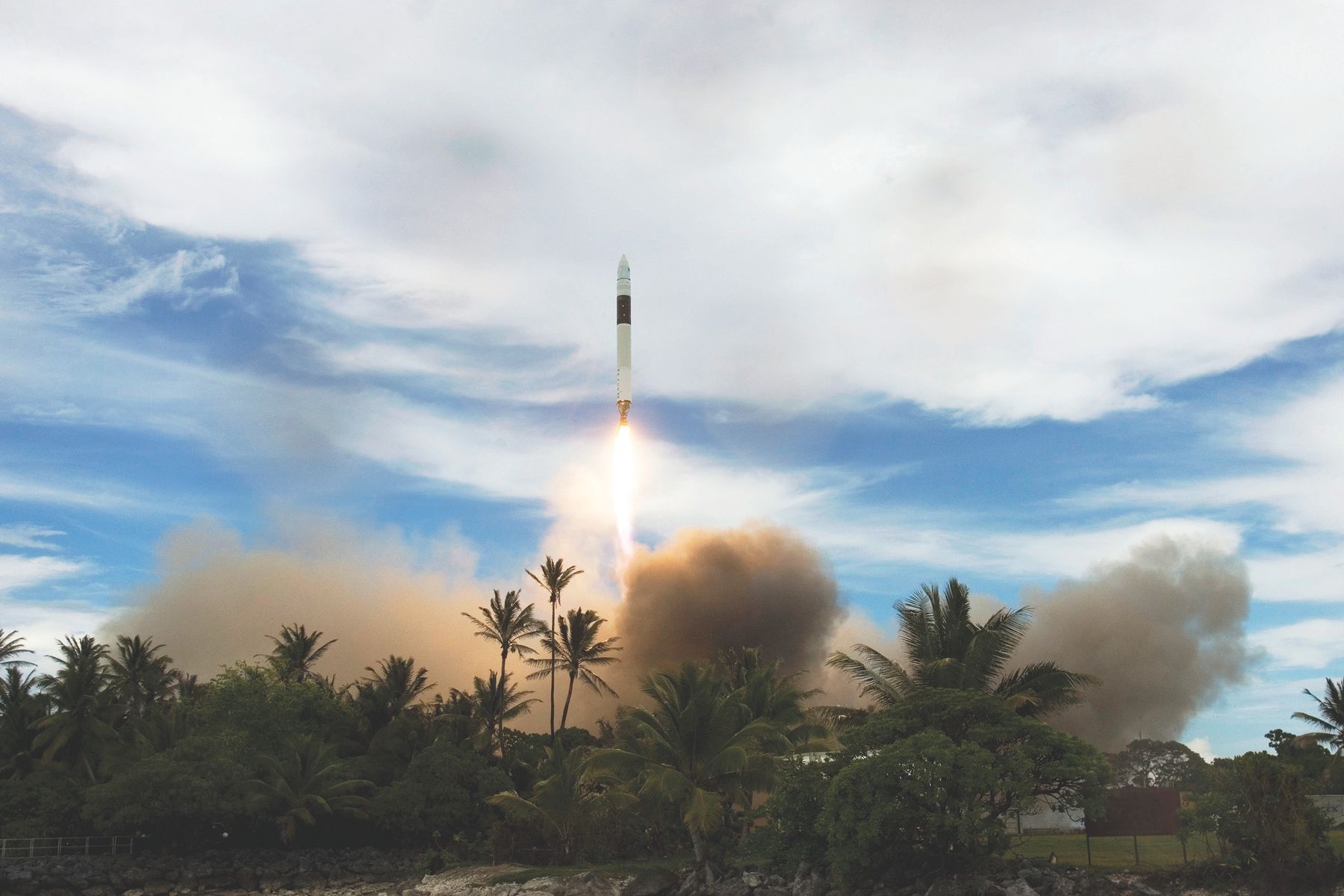 Start einer Rakete als Symbol für den erfolgreichen Spectrum-Flug von Isar Aerospace